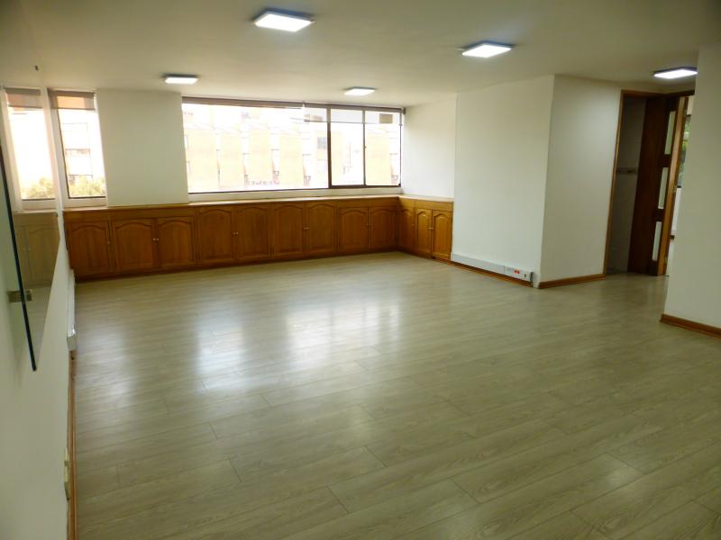 Oficina En Arriendo/Venta - Puente Largo, Bogotá