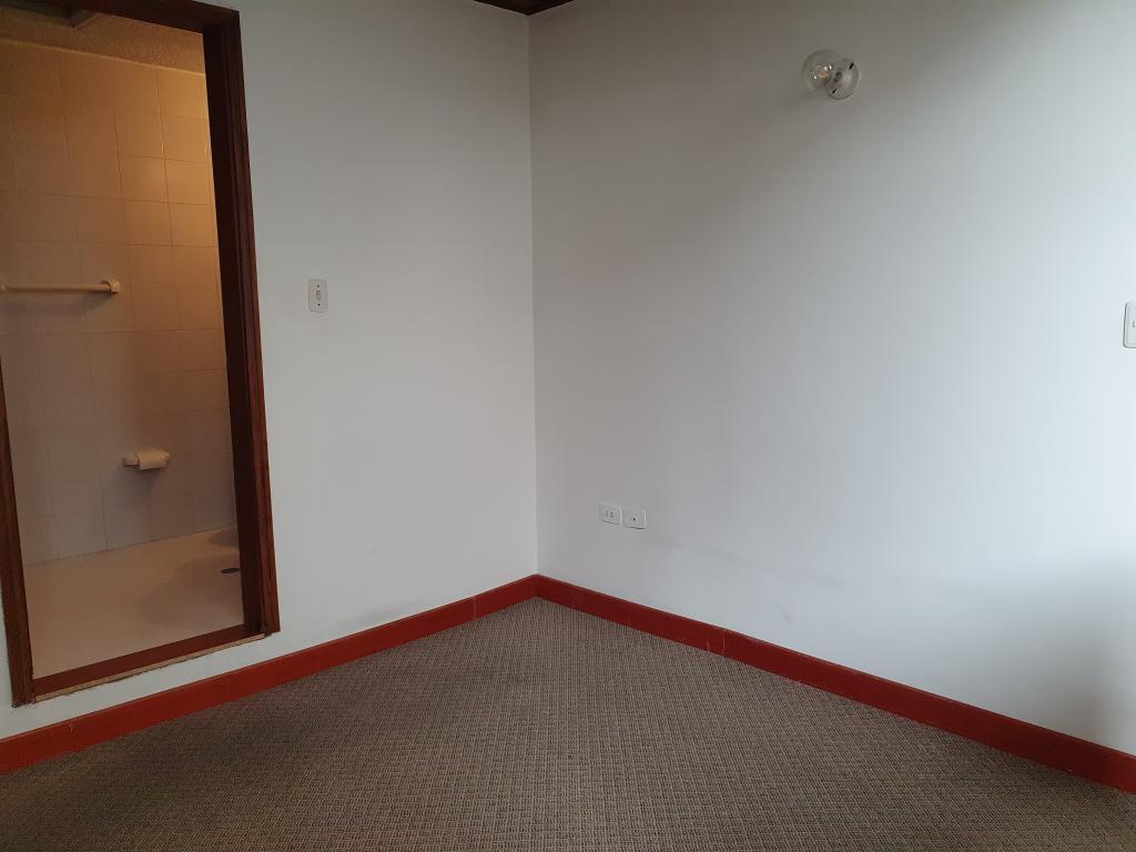 Apartamento En Arriendo - Niza Norte, Bogotá