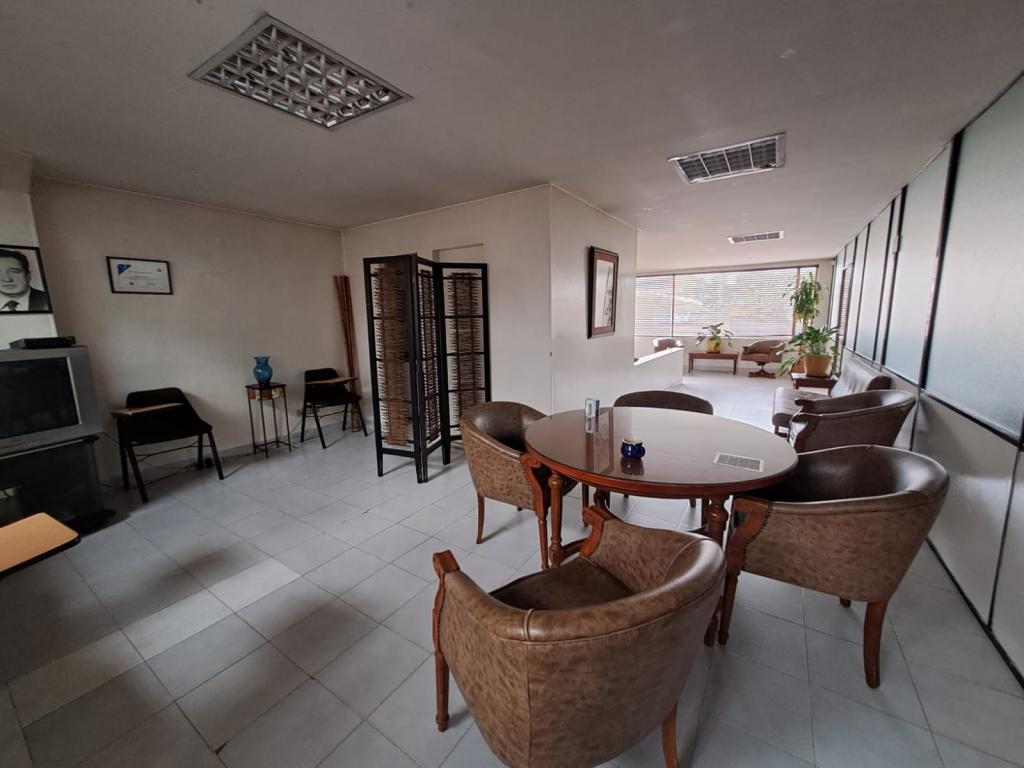 Bodega En Venta - El Toberín, Bogotá