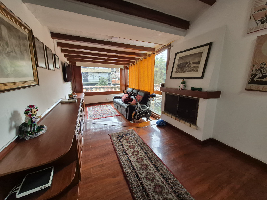 Casa En Arriendo - Santa Barbara, Bogotá