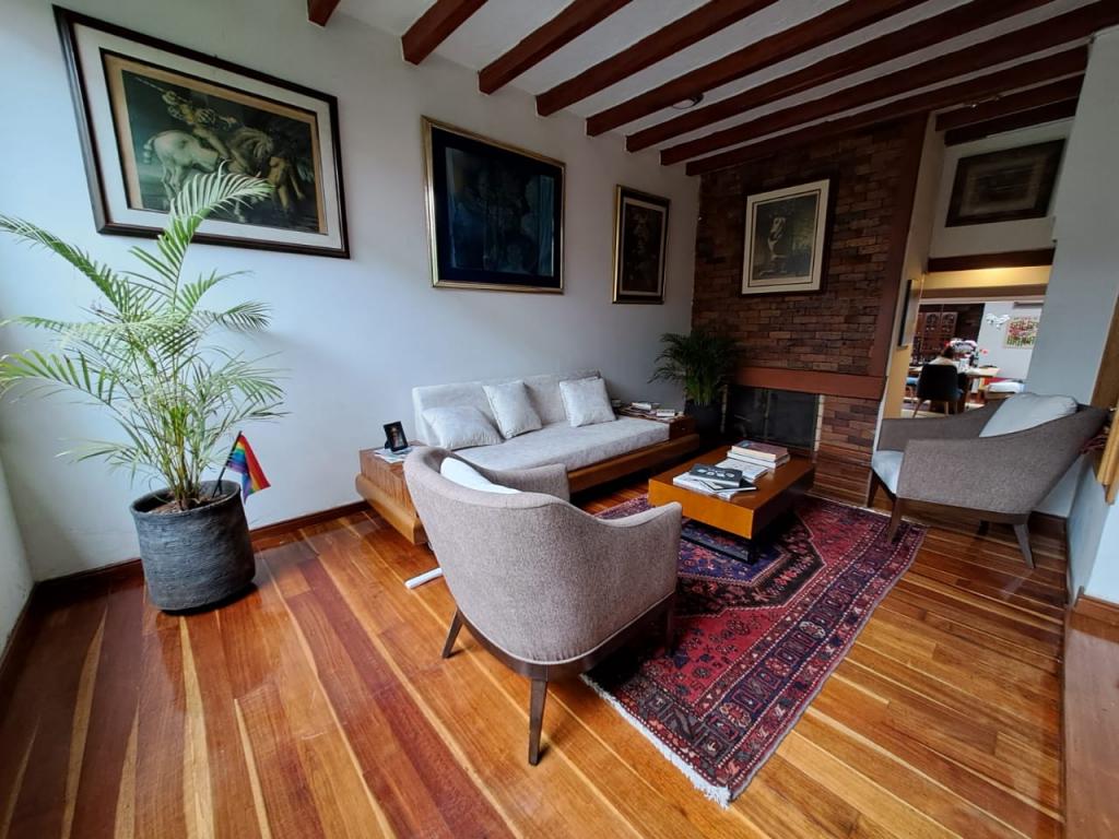Casa En Arriendo - Santa Barbara, Bogotá