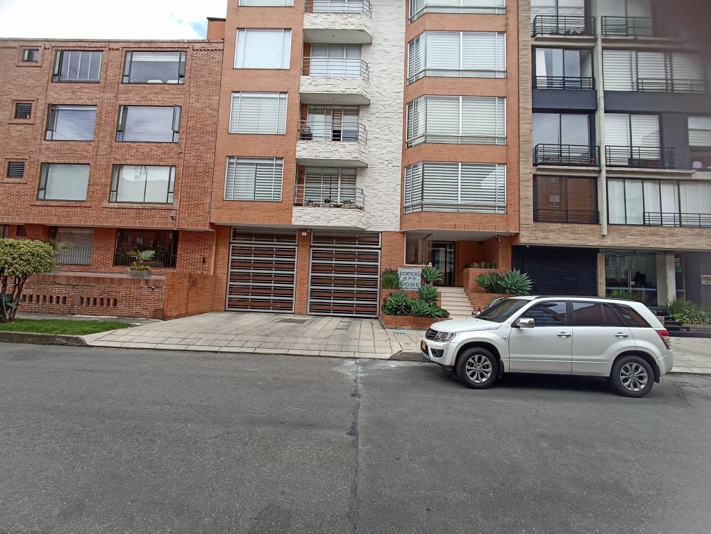 Apartamento En Venta - Santa Barbara Central-Usaquén, Bogotá