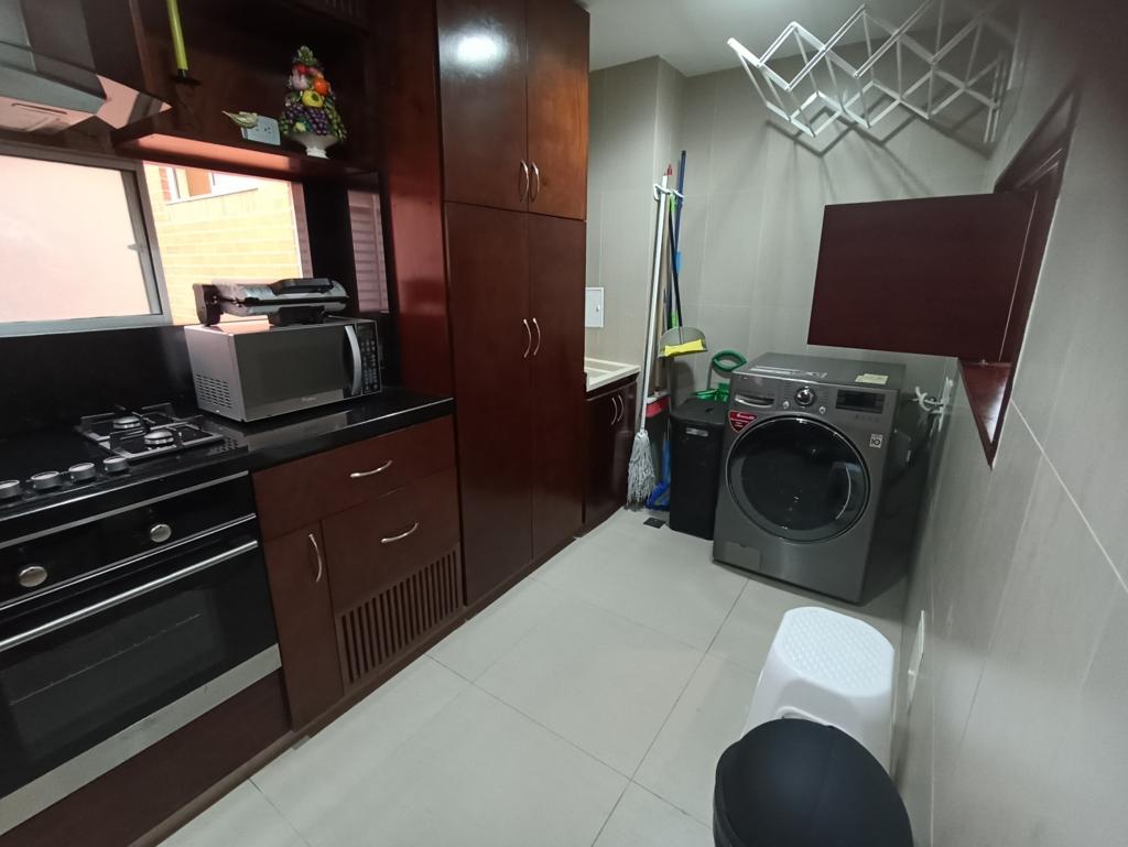 Apartamento En Venta - Santa Barbara Central-Usaquén, Bogotá