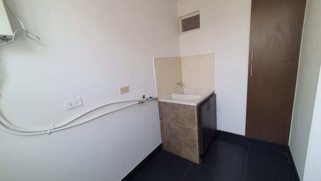 Apartamento En Arriendo - Mirandela, Bogotá