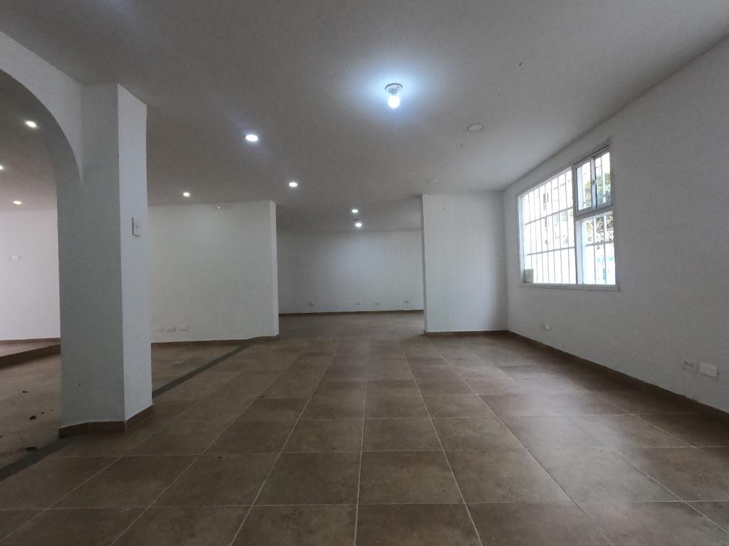 Casa En Venta - Bella Suiza-Usaquén, Bogotá