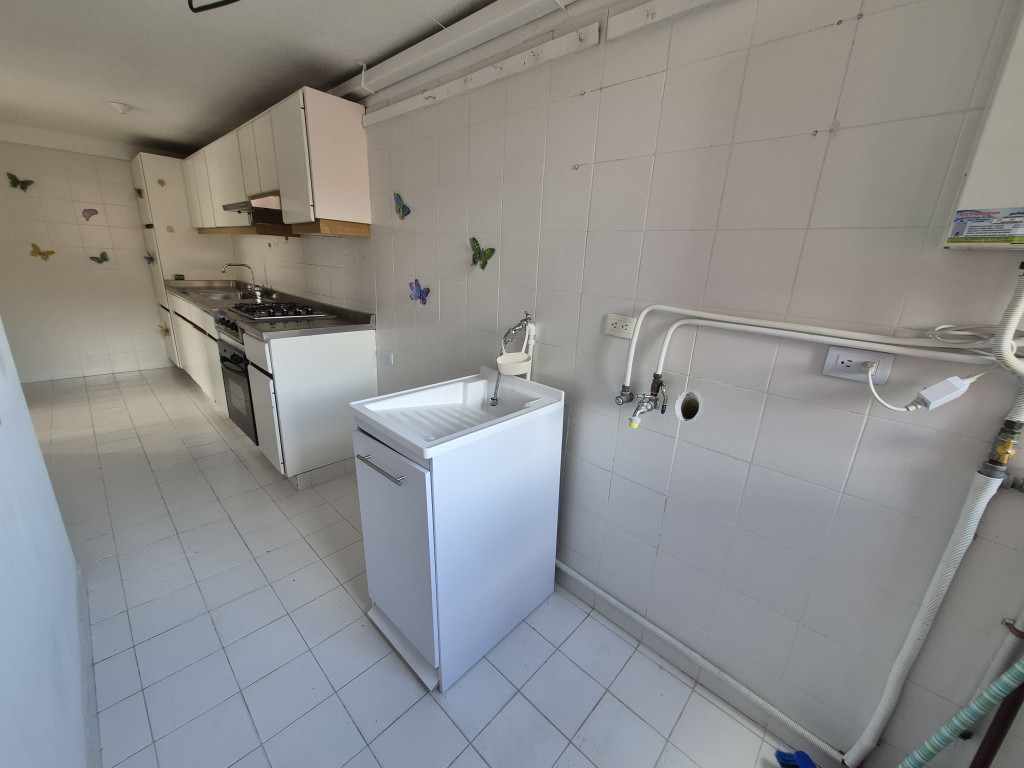 Apartamento En Arriendo - Lagos De Cordoba, Bogotá