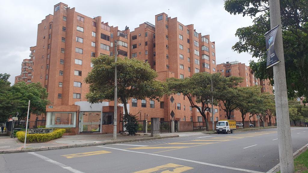 Apartamento En Arriendo - Lagos De Córdoba, Bogotá