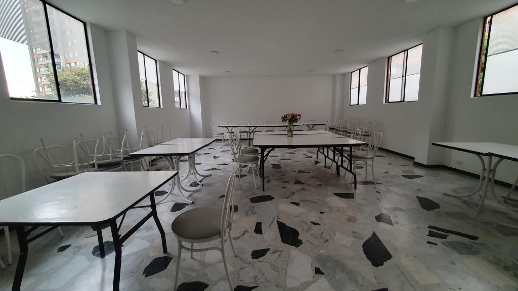 Apartamento En Arriendo - Lagos De Córdoba, Bogotá