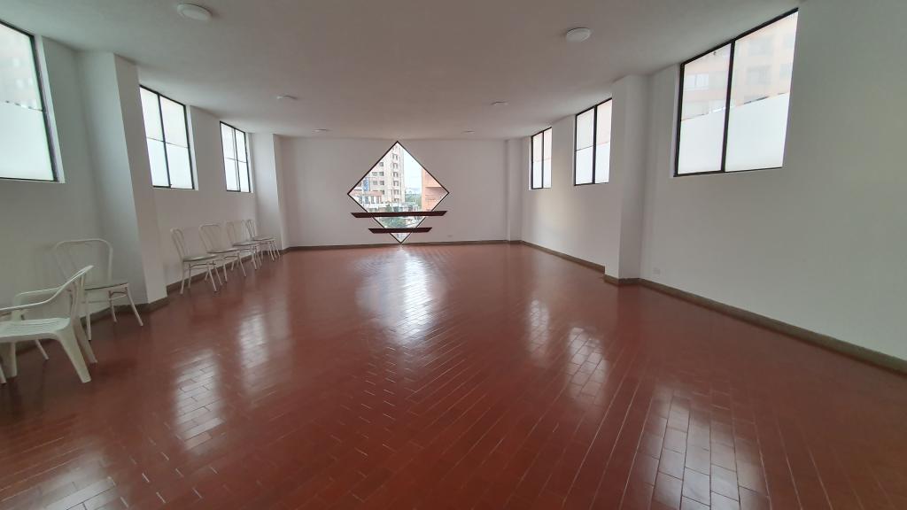 Apartamento En Arriendo - Lagos De Córdoba, Bogotá