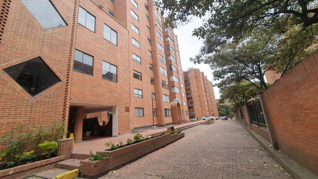 Apartamento En Arriendo - Lagos De Córdoba, Bogotá