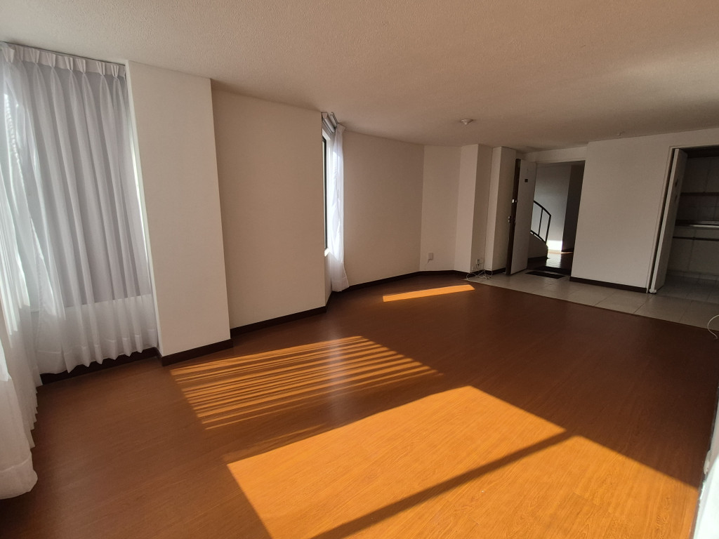 Apartamento En Arriendo - Lagos De Cordoba, Bogotá