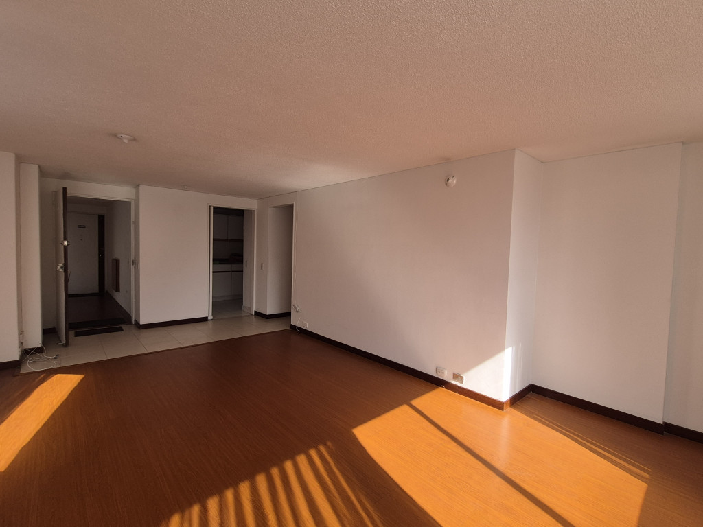 Apartamento En Arriendo - Lagos De Cordoba, Bogotá