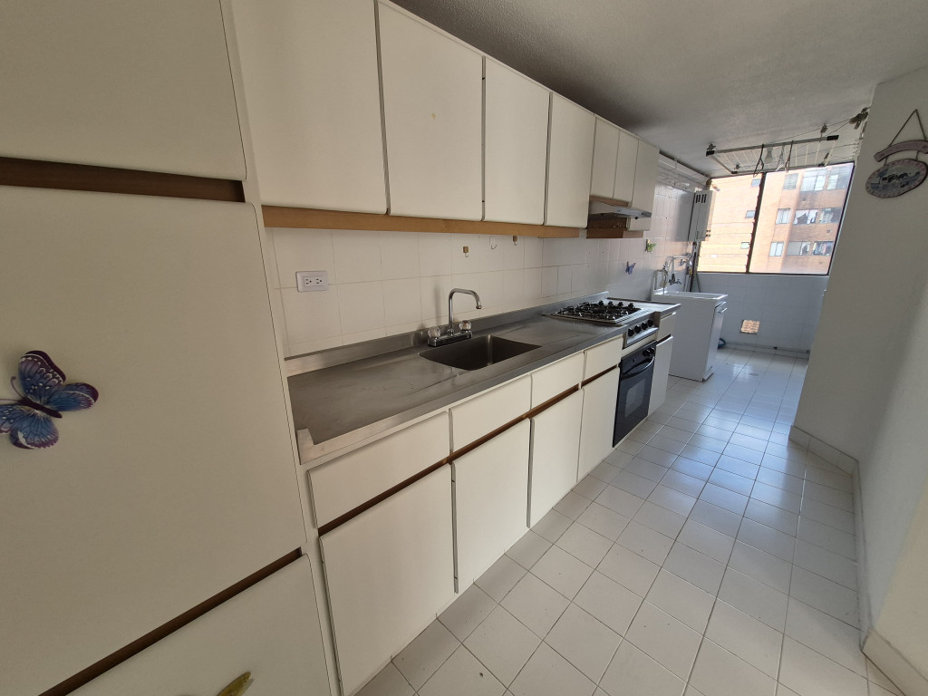 Apartamento En Arriendo - Lagos De Cordoba, Bogotá