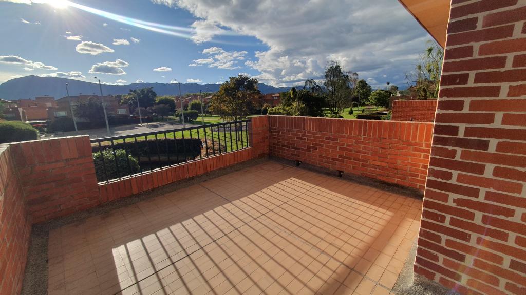 Casa EN ARRIENDO EN Arrayanes-Suba, código: 1022423 - 21
