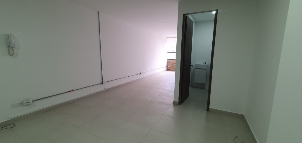 Oficina En Arriendo - La Felicidad, Bogotá
