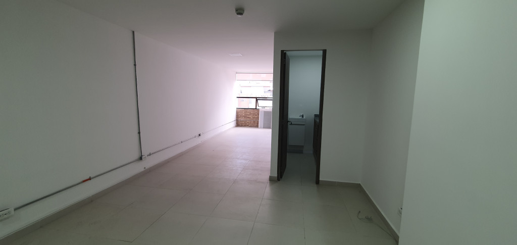 Oficina En Arriendo - La Felicidad, Bogotá