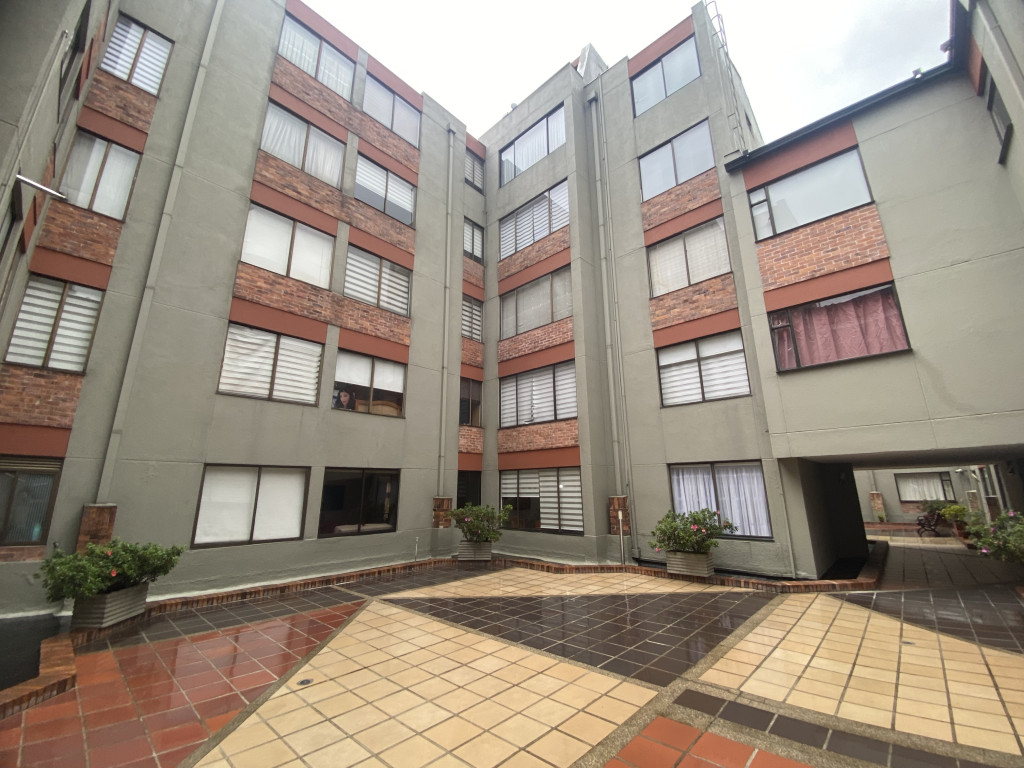 Apartamento En Venta - Cedritos, Bogotá