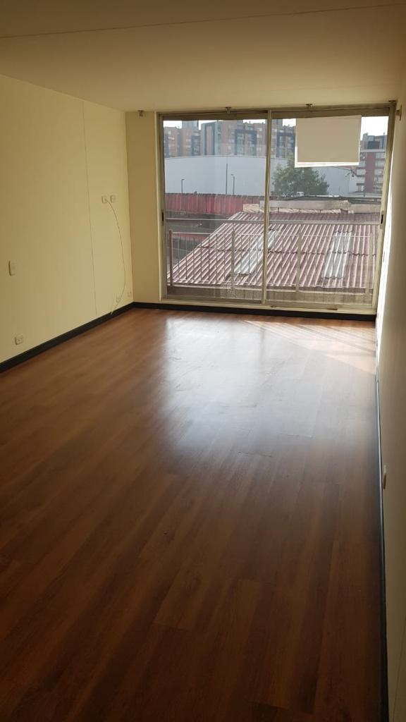 Apartamento en arriendo, código 1756