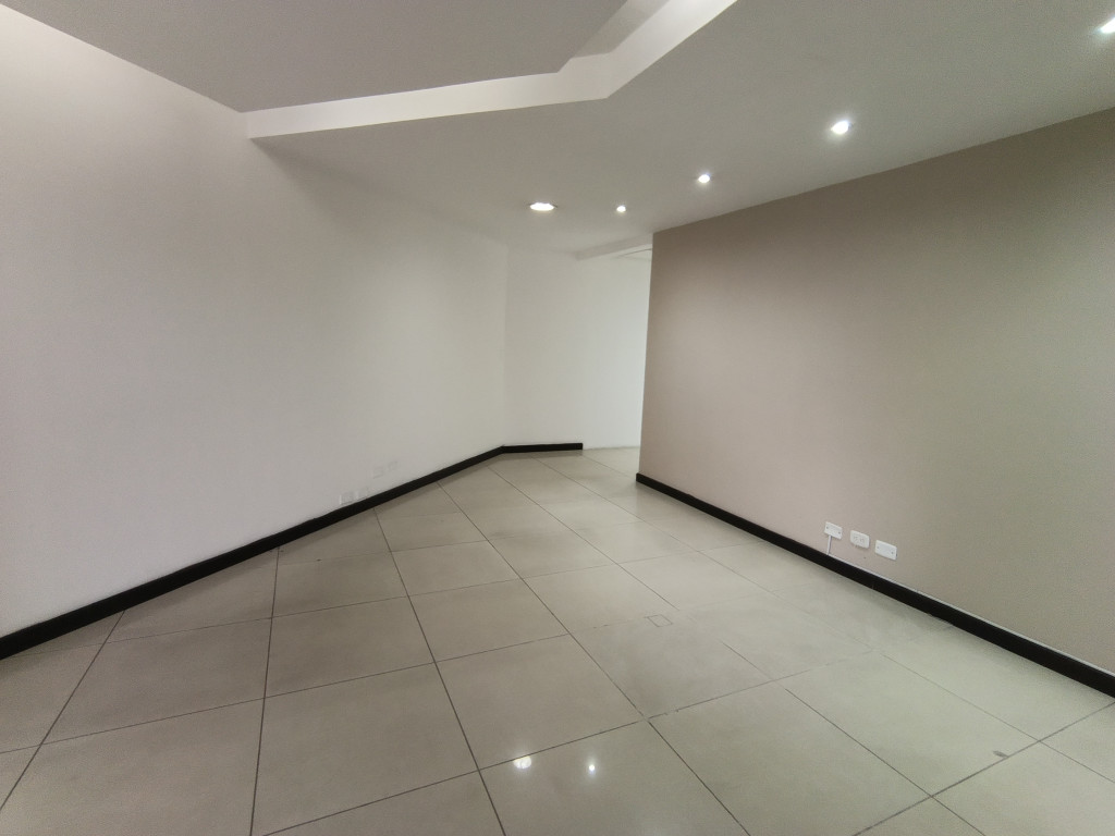 Oficina En Arriendo - Chicó Norte, Bogotá