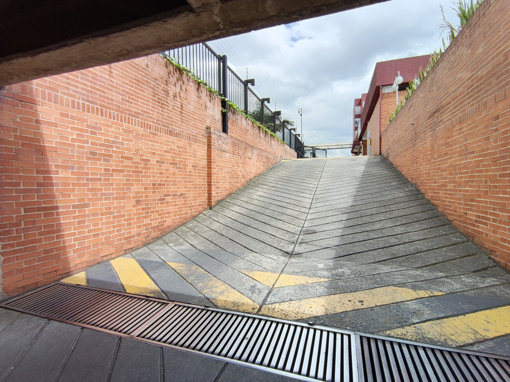 Apartamento En Venta - Hayuelos, Bogotá