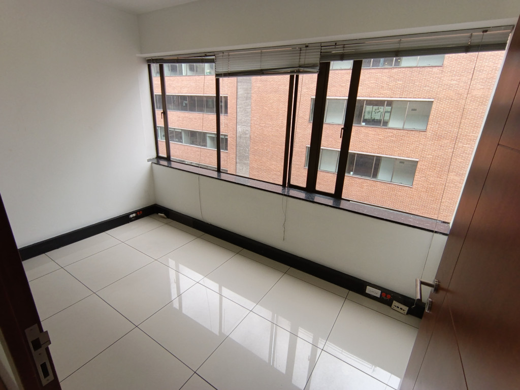 Oficina En Arriendo - Porciúncula, Bogotá