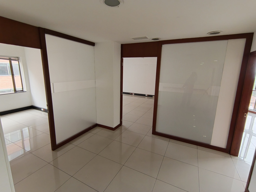 Oficina En Arriendo - Porciúncula, Bogotá