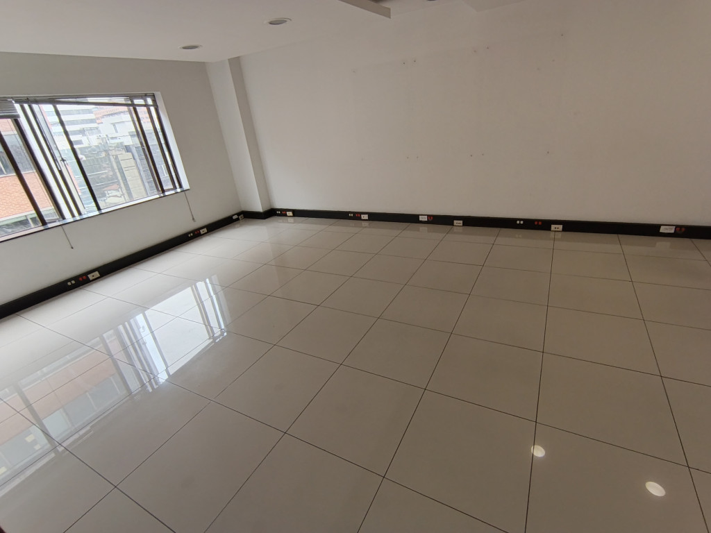 Oficina En Arriendo - Porciúncula, Bogotá