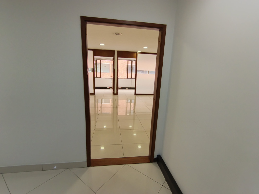 Oficina En Arriendo - Porciúncula, Bogotá