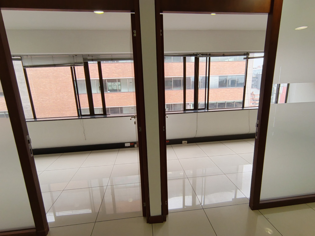 Oficina En Arriendo - Porciúncula, Bogotá