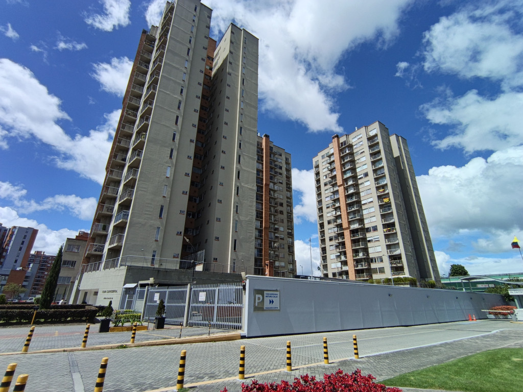 Apartamento En Arriendo - La Colina Campestre, Bogotá