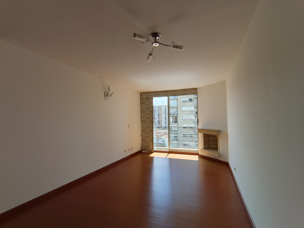 Apartamento En Arriendo - La Colina Campestre, Bogotá