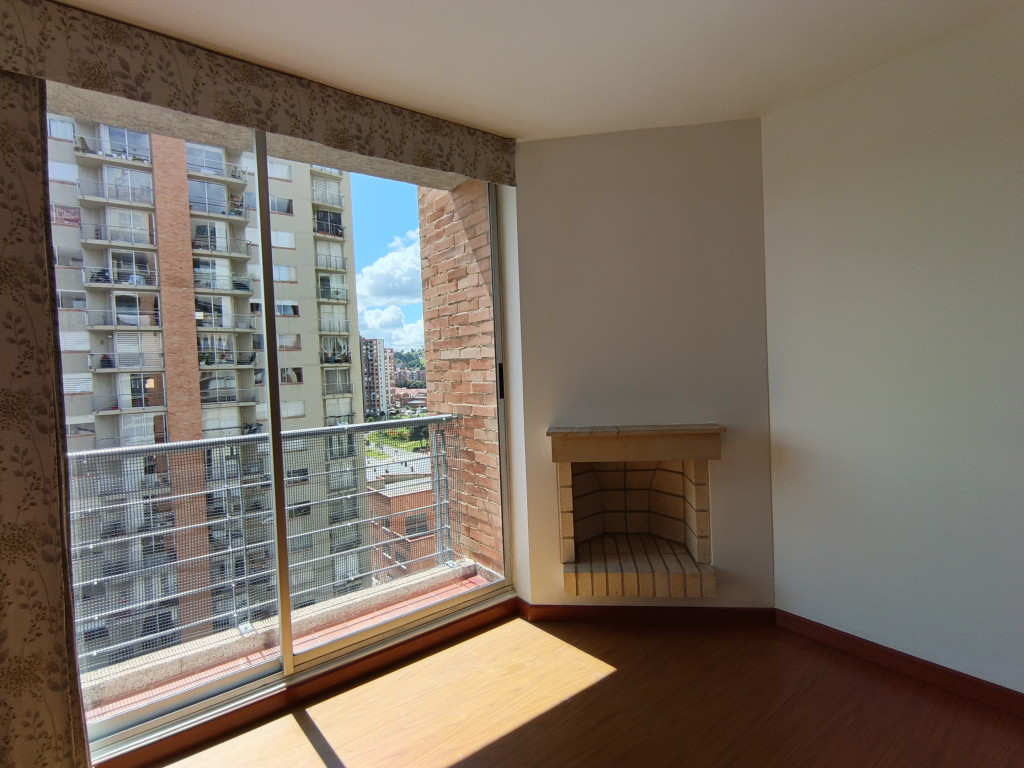 Apartamento En Arriendo - La Colina Campestre, Bogotá
