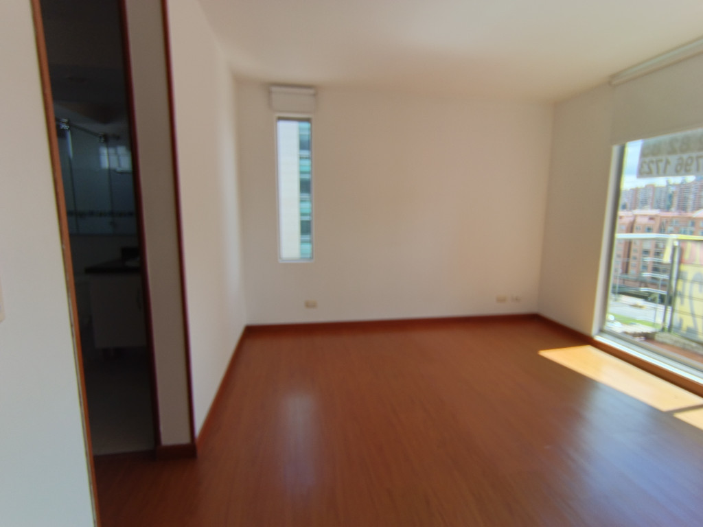 Apartamento En Arriendo - La Colina Campestre, Bogotá