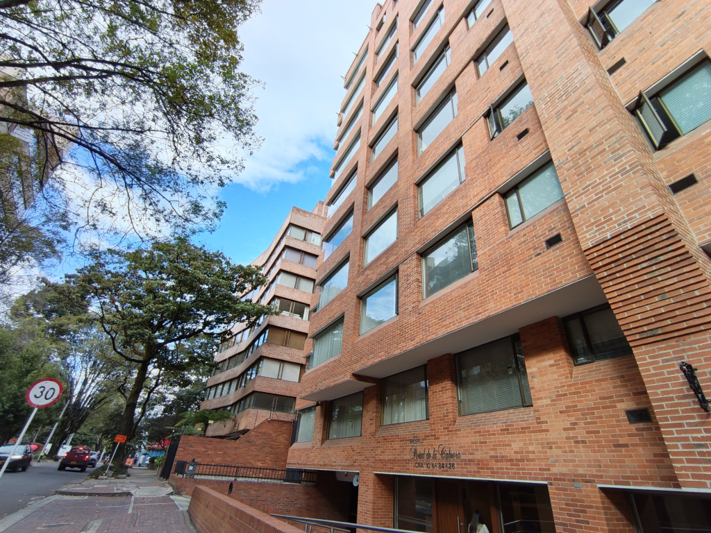 Apartamento En Venta - La Cabrera, Bogotá