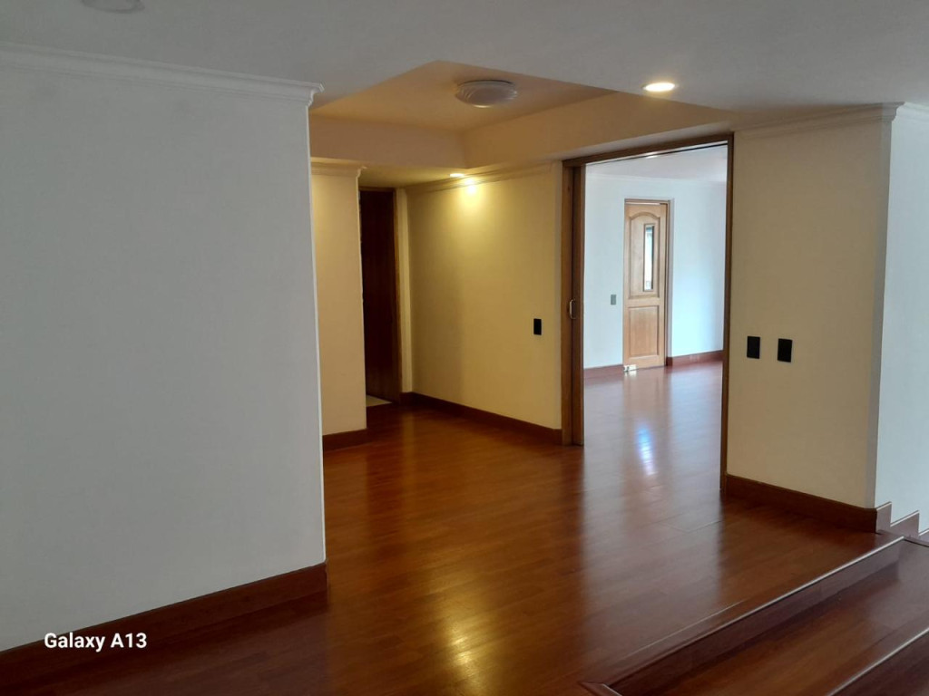 Apartamento En Venta - El Retiro, Bogotá