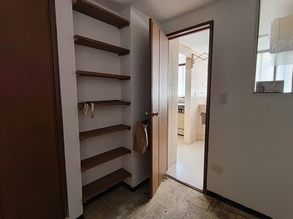 Apartamento En Arriendo/Venta - Los Rosales, Bogotá