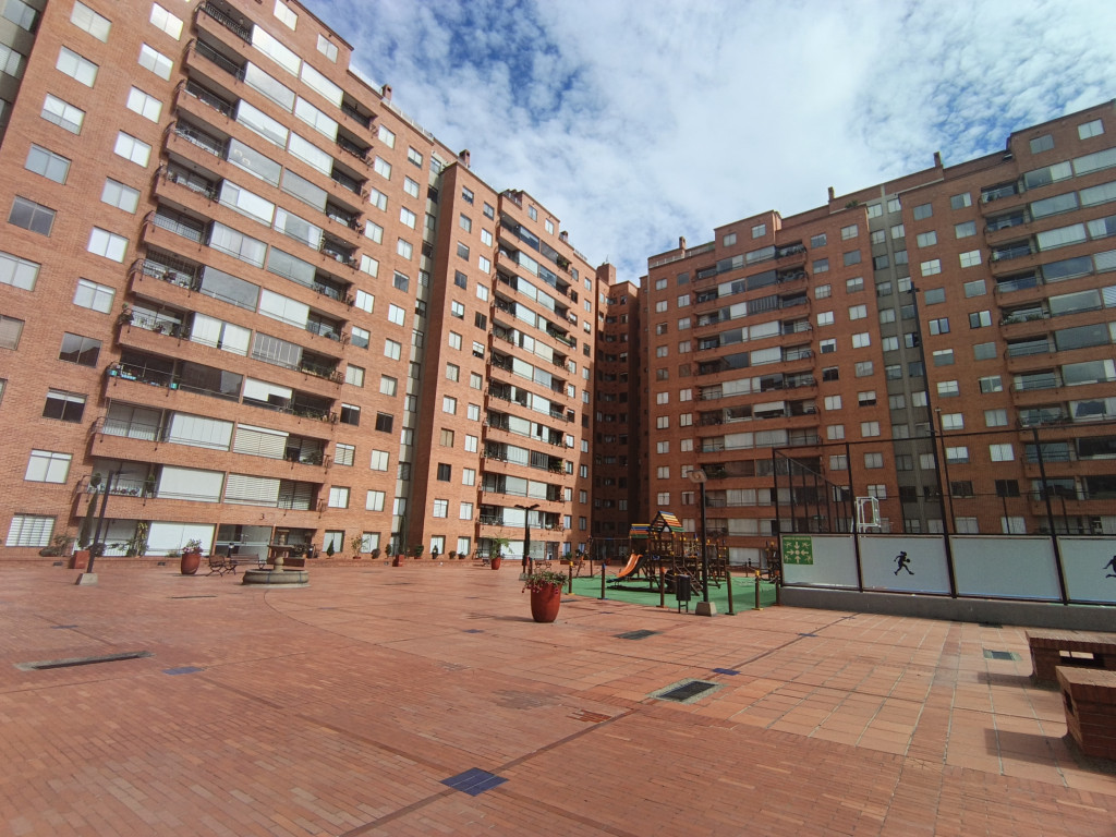 Apartamento En Venta - Lagos De Cordoba, Bogotá