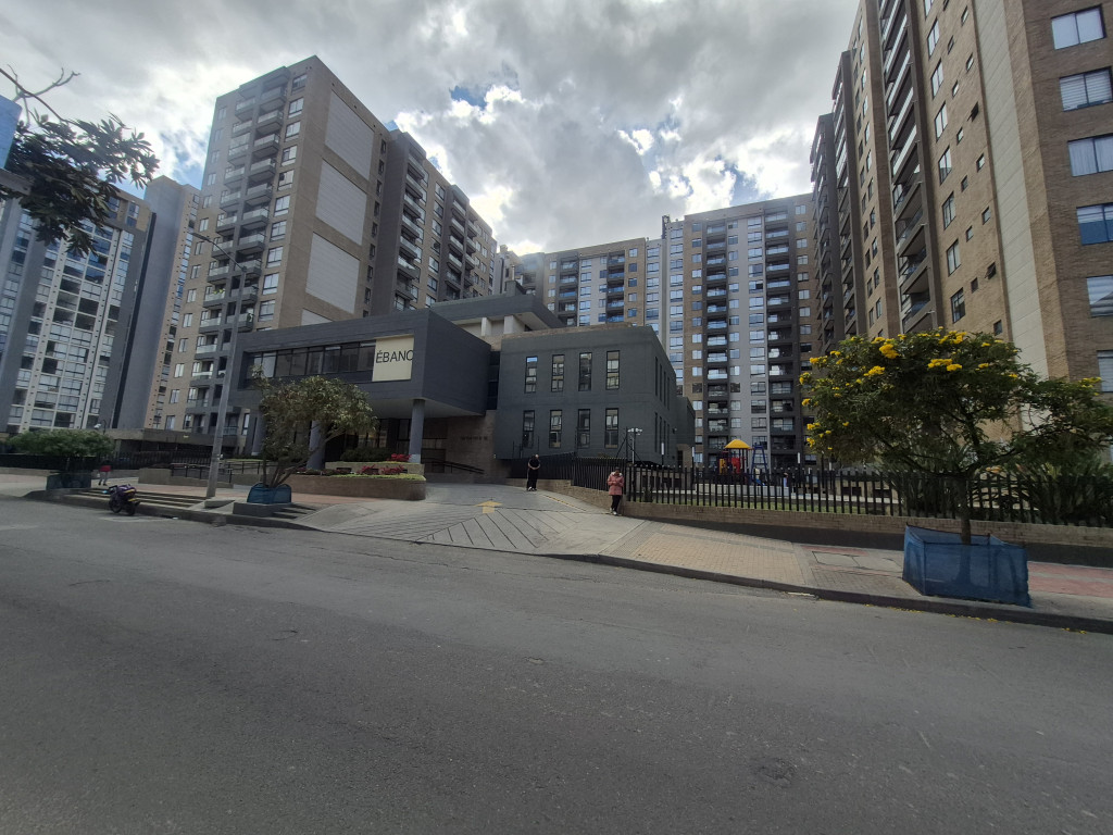 Apartamento En Arriendo - La Colina Campestre, Bogotá