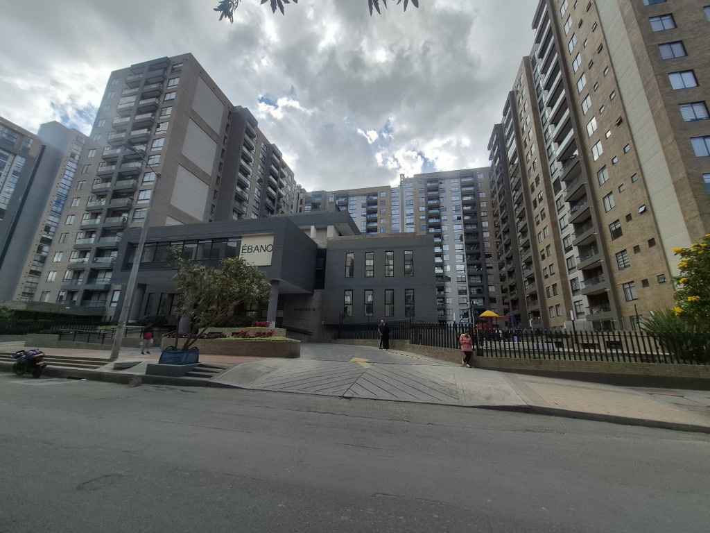Apartamento En Arriendo - La Colina Campestre, Bogotá