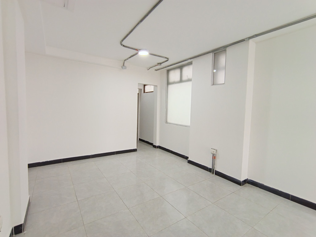 Local En Arriendo/Venta - Santa Barbara Central-Usaquén, Bogotá