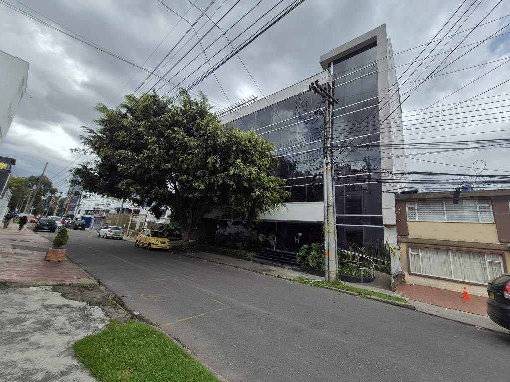 Edificio En Arriendo - La Castellana, Bogotá