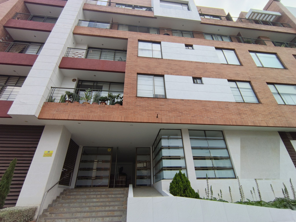 APARTAESTUDIO Calle 106 A # 17A - 47, San Patricio, Bogotá en San Patricio