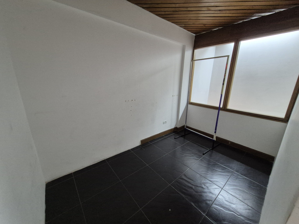 Oficina En Arriendo - Porciuncula, Bogotá
