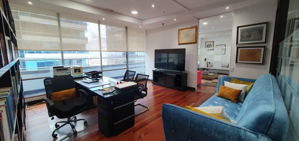 Oficina En Arriendo/Venta - Santa Barbara-Usaquén, Bogotá