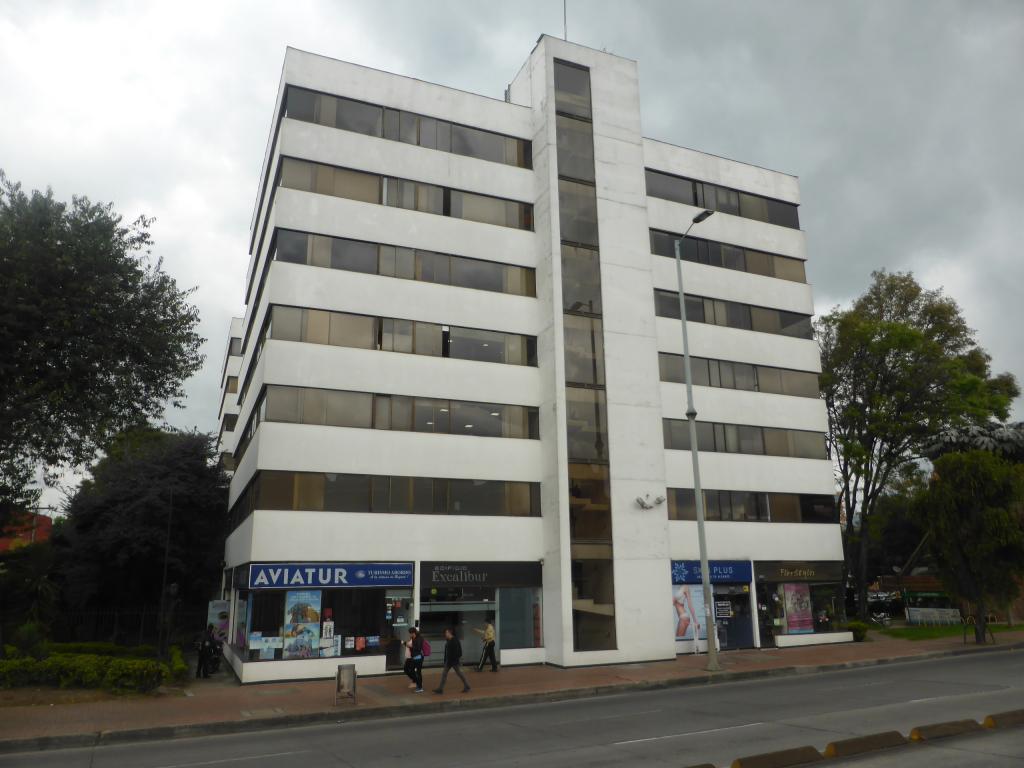 Oficina En Arriendo - Puente Largo, Bogotá