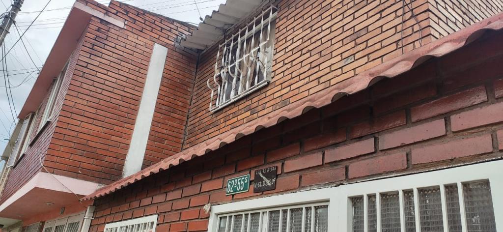 Casa EN VENTA EN Ismael Perdomo, código: 1022489 - 2