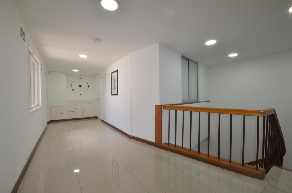 Casa En Venta - Pontevedra, Bogotá