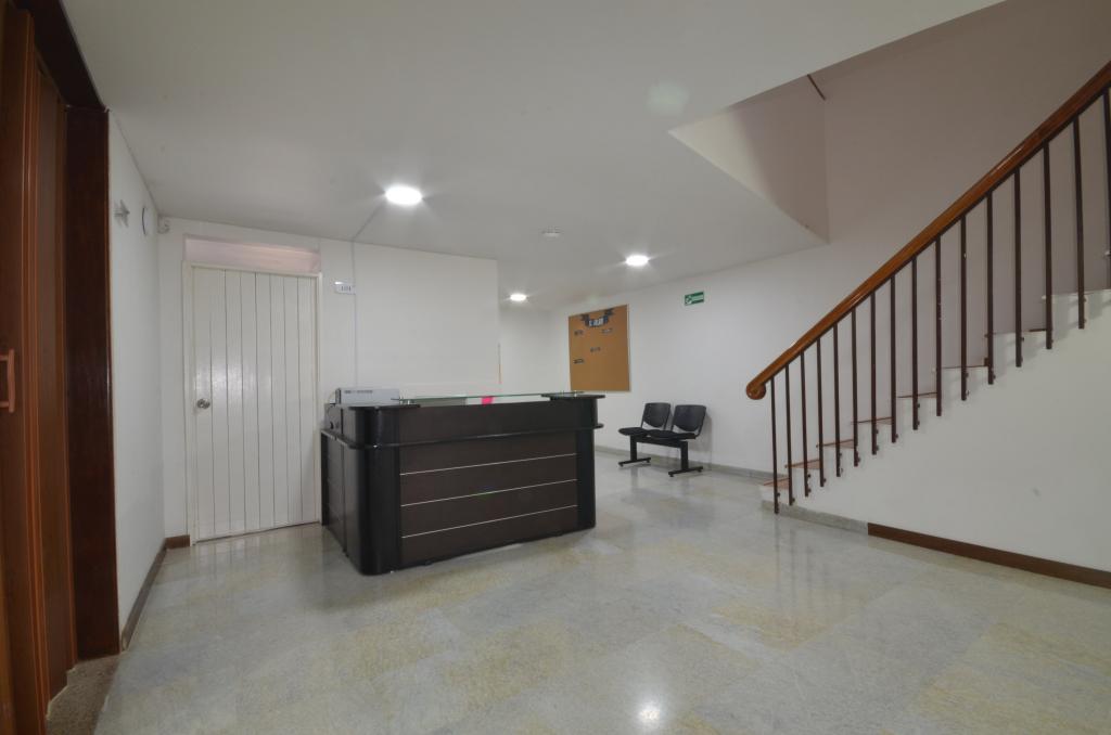 Casa En Venta - Pontevedra, Bogotá