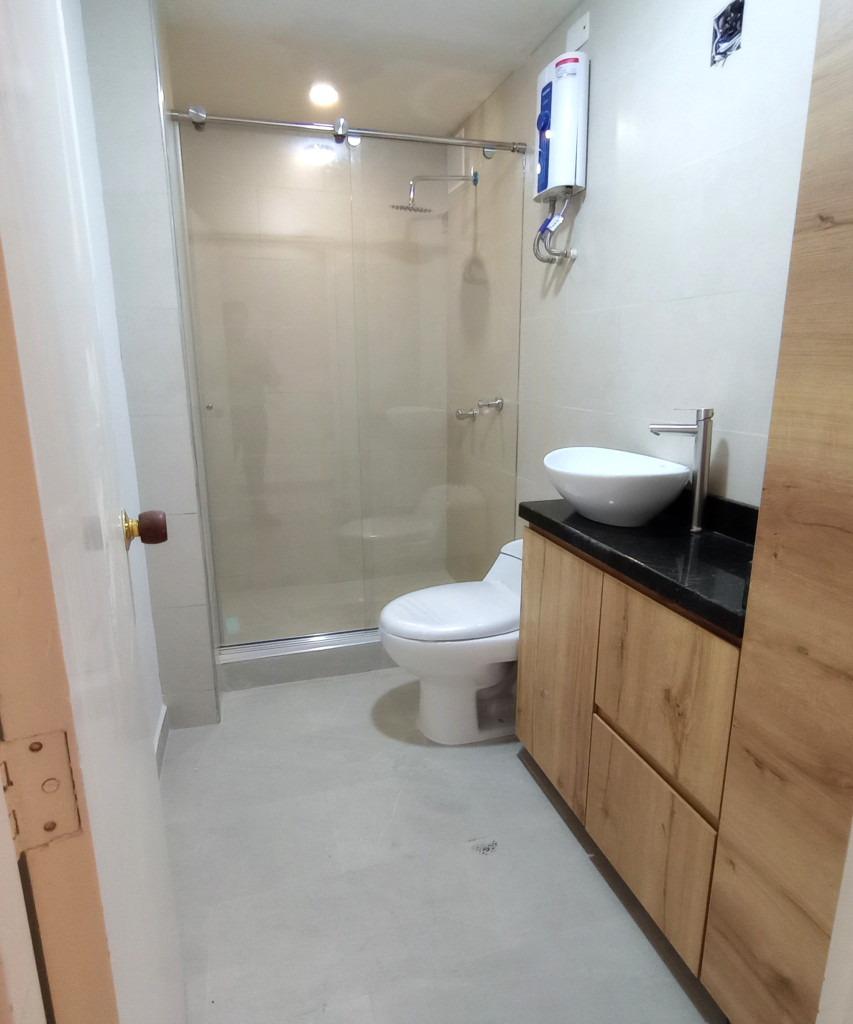 Oficina En Venta - Santa Barbara, Bogotá