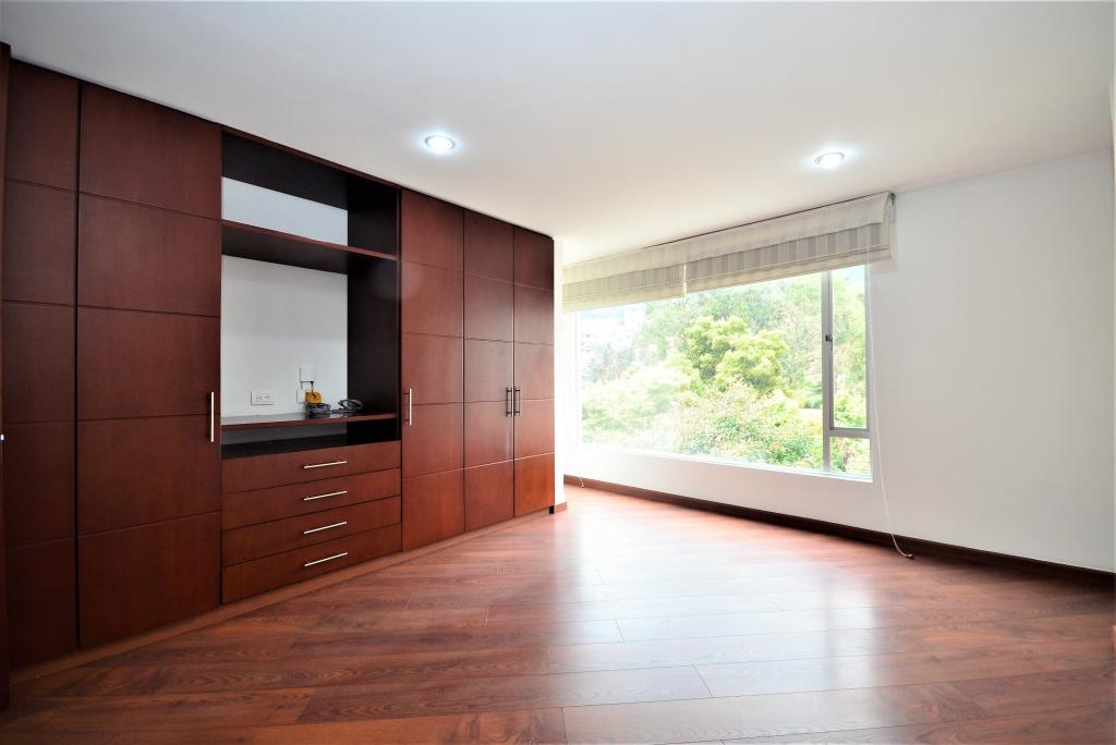 Apartamento En Arriendo - Bella Suiza-Usaquén, Bogotá